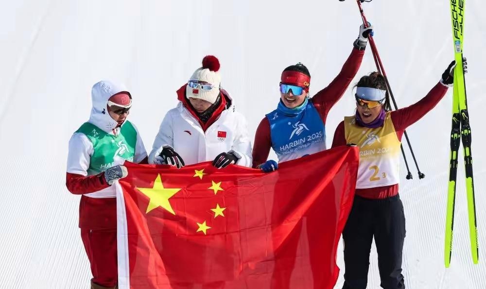 穆古鲁扎重返赛场，战术调整首场状态出色，法国队观众沸腾！引发球迷热议(以赛亚书40章的讲章)
