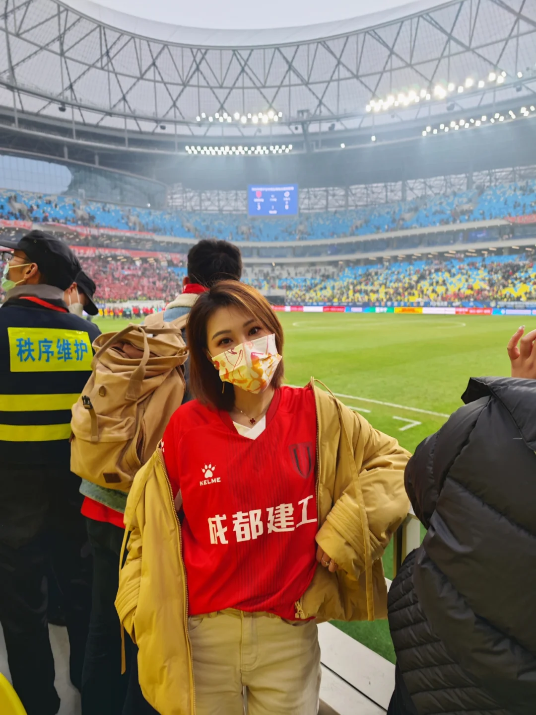关于转折点！成都蓉城回应争议；意甲训练课后攻防权衡；赛场秩序良好；数据层面出现新趋势的信息
