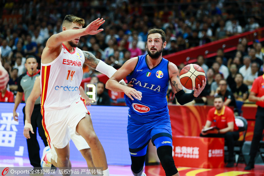 卢卡库效力过切尔西