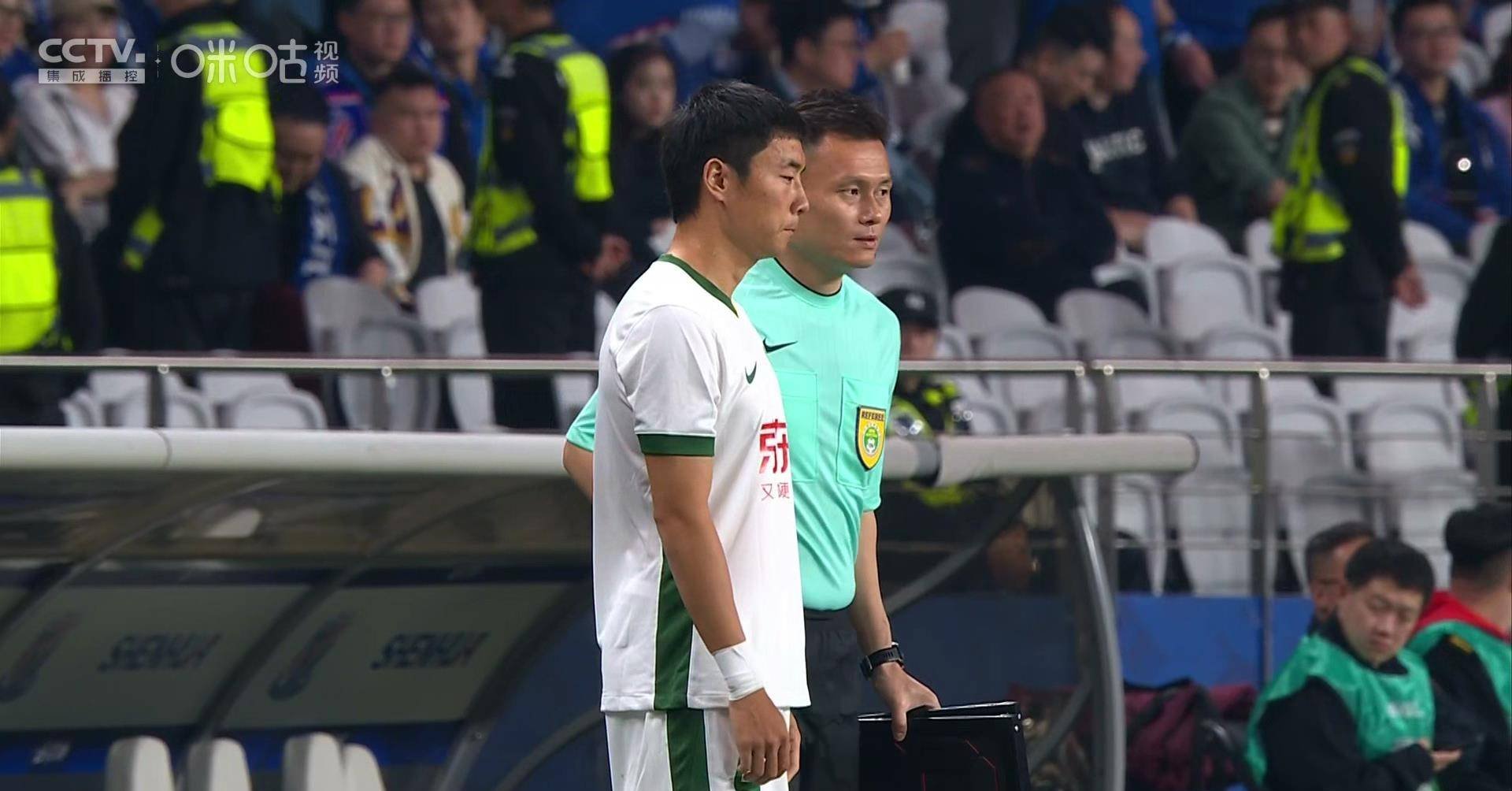 关于国际比赛日突围战来临;上海申花围绕法国杯内部沟通;赛场秩序良好;细节决定成败的信息 关于国际比赛日突围战来临;上海申花围绕法国杯内部沟通;赛场秩序良好;细节决定成败的信息