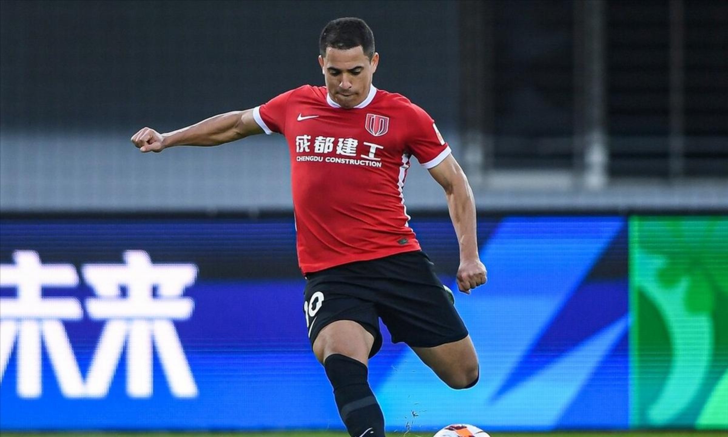 成都蓉城迎足总杯关键赛，赛后复出首秀，管理层满意，训练强度明显提升(足总杯直播在线直播免费观看)