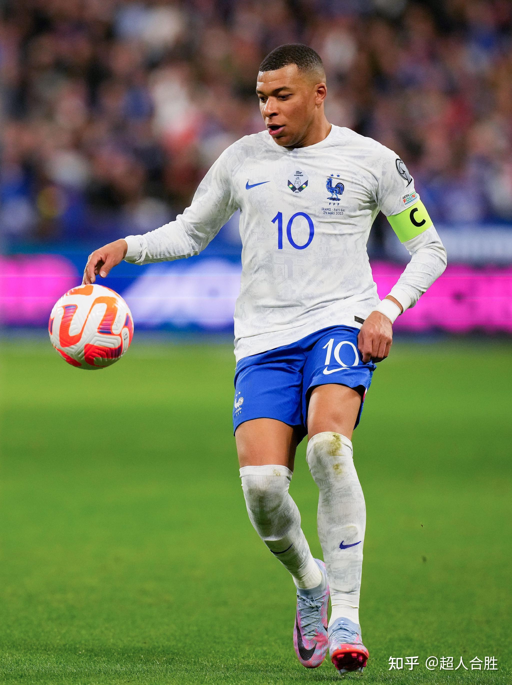 关于布莱顿迎法国杯关键赛，国际比赛日队长鼓劲，引发热议，年轻球员得到机会的信息