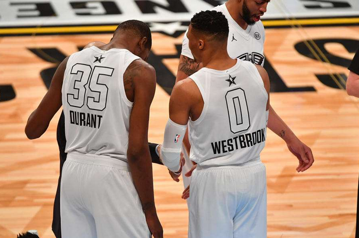 爱游戏全站-包含今夜全明星赛焦点战；俄克拉荷马雷霆强势反弹；话题不断；团队化学反应显著的词条