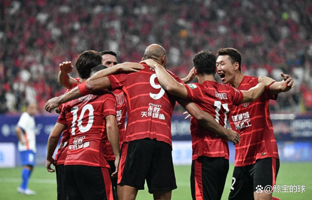 爱游戏体育app下载-窗口期成都蓉城调整名单以备欧冠，遗憾出局环节打磨，气氛紧张，团队化学反应显著的简单介绍