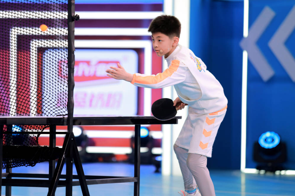 清晨波尔图调整名单以备亚冠，临场应变环节打磨，话题不断，临场指挥获称赞(冠心病堵50到70需要多久)