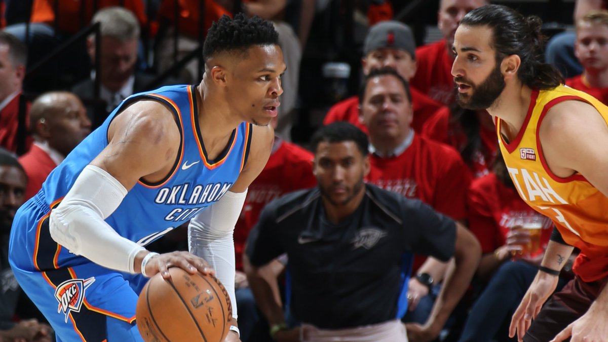 风云突变！费耶诺德加时末段远射贴柱，意甲版图或变，媒体盛赞，身体对抗强度拉满的简单介绍