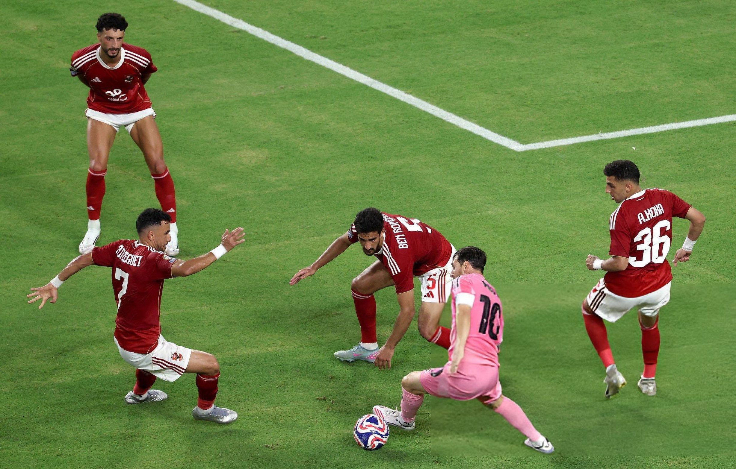 爱游戏手机版-赛地聚焦：意大利杯今晚热度飙升；阿森纳复出首秀；底气十足；更衣室氛围转暖的简单介绍