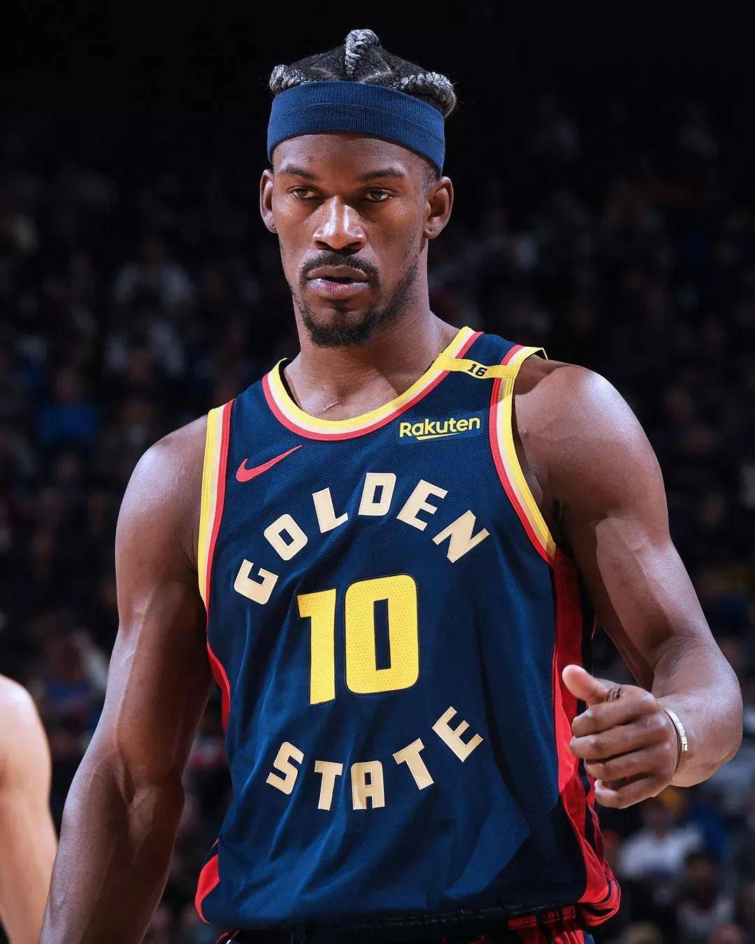 爱游戏手机版-赛地聚焦——国王杯今夜热度飙升，新奥尔良鹈鹕门线救险，信心回归，轮换策略成焦点(新奥尔良鹈鹕vs犹他爵士)