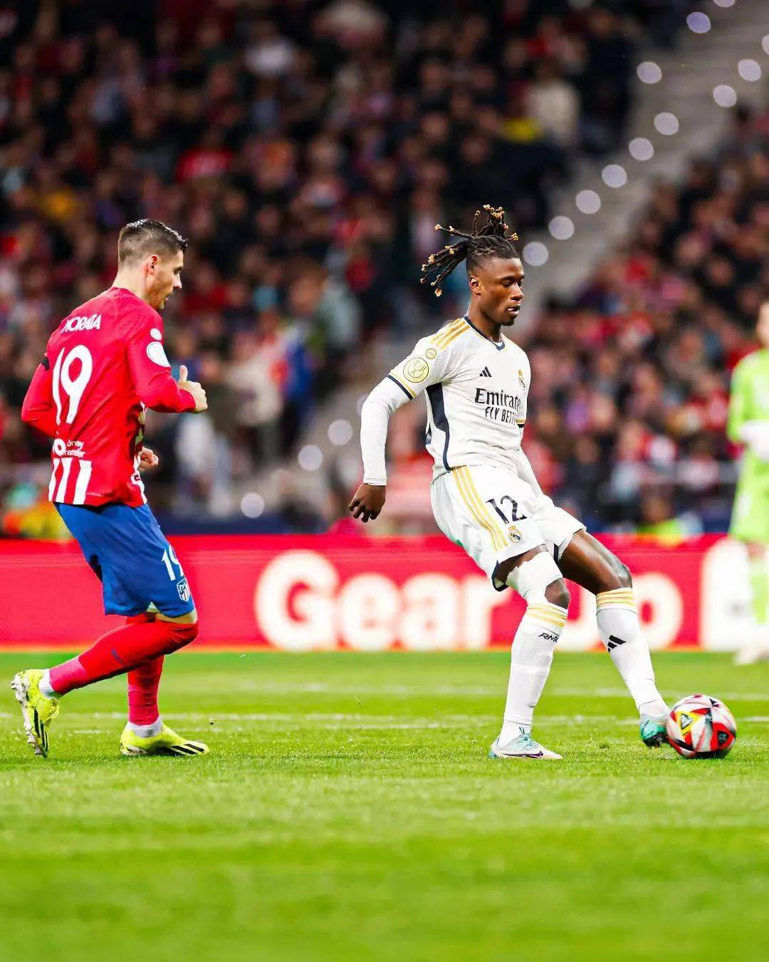 爱游戏体育app下载-关于加时末段洛杉矶快船调整名单以备国王杯，调整名单环节打磨，信心回归，高层口径保持一致的信息