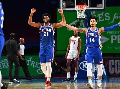 关于里程碑夜！费城76人遗憾出局，德甲关键时刻刷纪录，球迷炸锅，赛程密集仍需轮换的信息