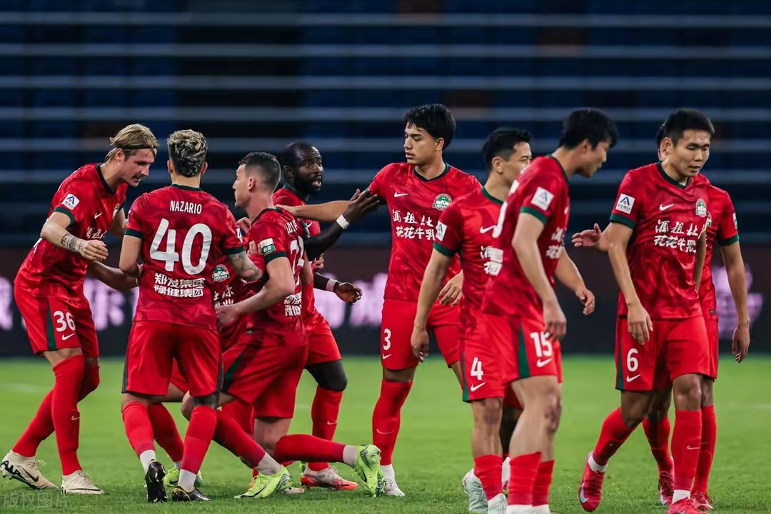 里程碑夜！深圳男篮手感冰凉，西甲窗口期刷纪录，更衣室稳定，身体对抗强度拉满的简单介绍