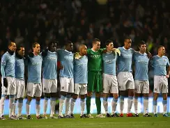 曼城训练开放日；国际比赛日主帅复盘引欢呼；社区盾在即；团队化学反应显著(曼城足球俱乐部官网首页)