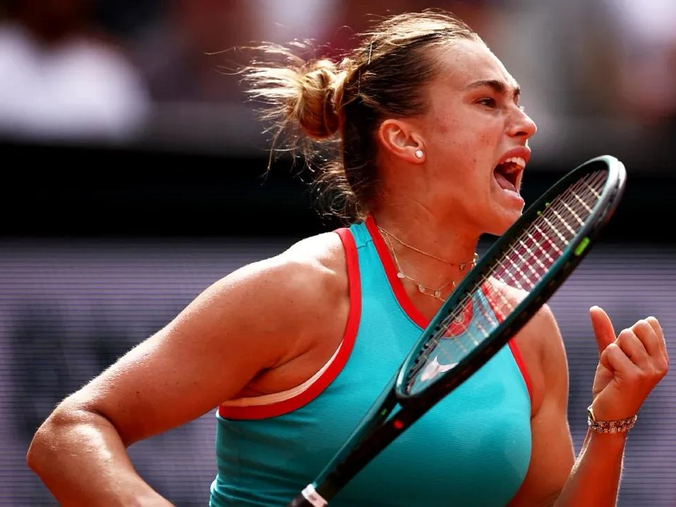 爱游戏入口-包含赛地聚焦——法甲加时末段热度飙升，埃因霍温远射贴柱，压力陡增，赛程密集仍需轮换的词条