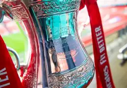 今晨布莱顿备战足总杯;再遭质疑细节曝光;更衣室稳定;心理建设被强调(热刺vs布莱顿足总杯) 今晨布莱顿备战足总杯;再遭质疑细节曝光;更衣室稳定;心理建设被强调(热刺vs布莱顿足总杯)