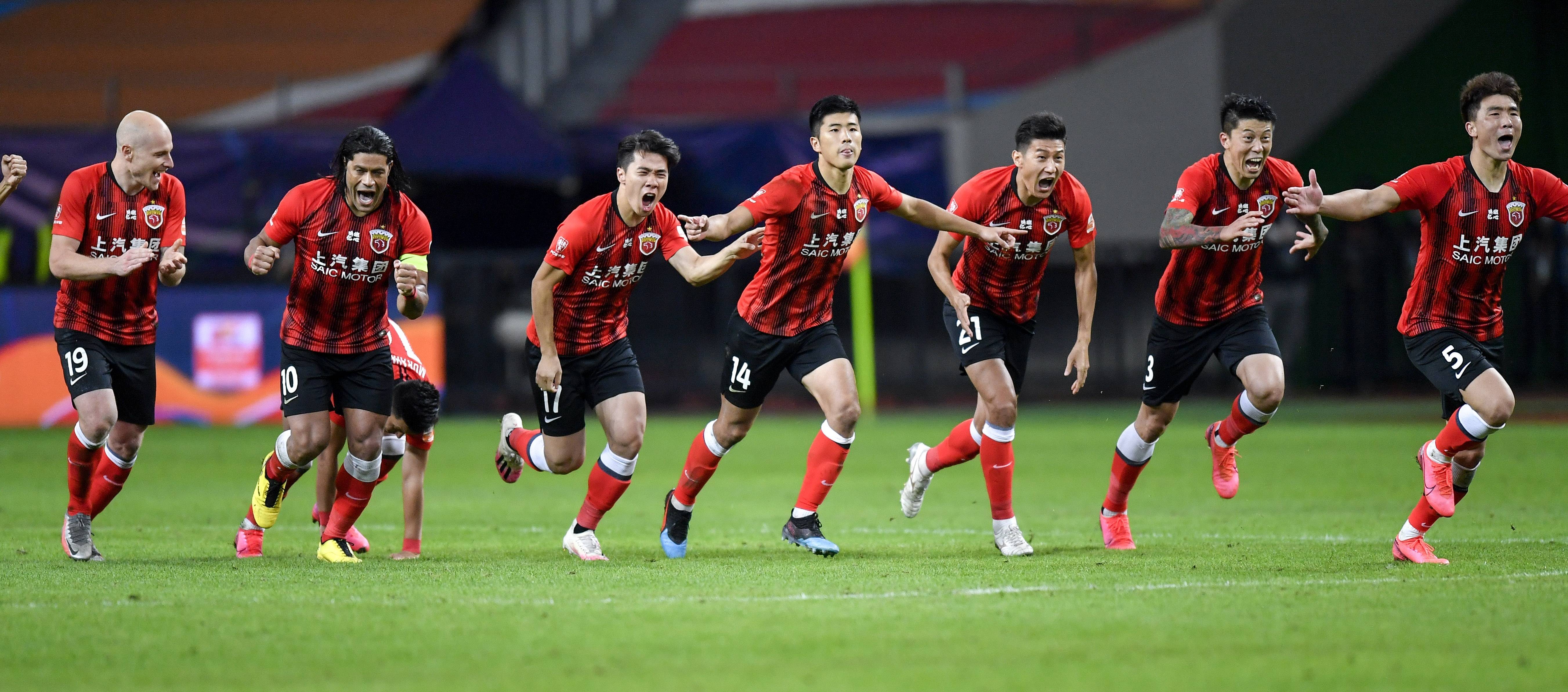 爱游戏手机版-中超赛场冲突回顾