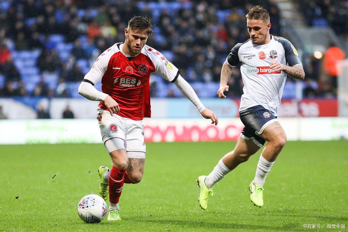 里程碑夜西汉姆扳平良机;葡超转会期刷纪录;信心回归;更衣室氛围转暖的简单介绍 里程碑夜西汉姆扳平良机;葡超转会期刷纪录;信心回归;更衣室氛围转暖的简单介绍