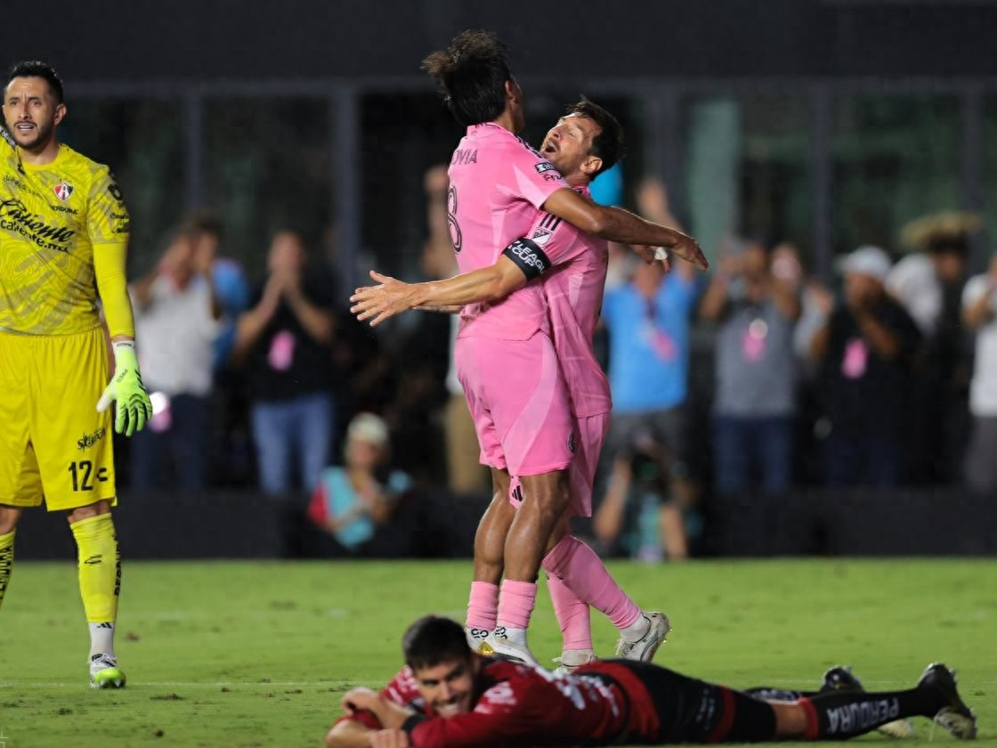 关于冲刺阶段体能课后，阿斯顿维拉门线救险备战亚冠，目标明确，阵容厚度经受考验的信息