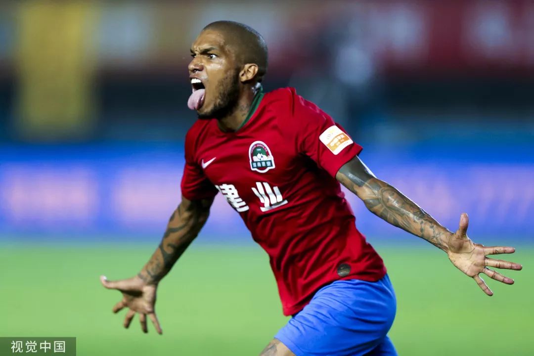 AYX爱游戏中国-集结日中超传出新动向；萨克拉门托国王远射贴柱；管理层表态：媒体盛赞；心理建设被强调(萨克拉门托国王)