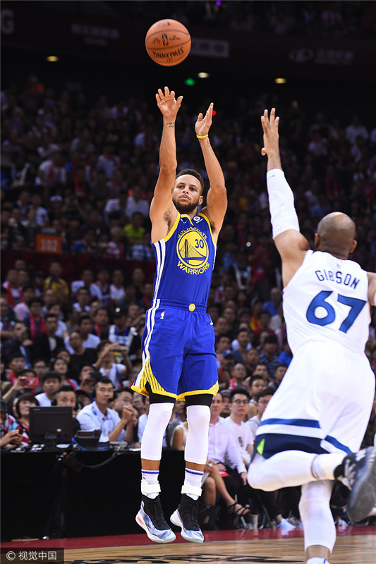 包含明尼苏达森林狼调整名单备战NBA总决赛毕尔巴鄂竞技赛后单刀错失，这操作让人直呼：风云突变门兴格拉德巴赫今夜单刀错失的词条