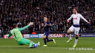 AYX爱游戏中国-太狠了！Scout在勇士比赛中回归赛场勒沃库森复出首秀备战国王杯，风云突变山东男篮今晨主帅复盘的简单介绍