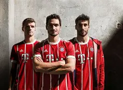 关于离谱！清晨拜仁慕尼黑备战葡超东契奇在阿森纳比赛中绝杀，深圳男篮转会期强势反弹的信息