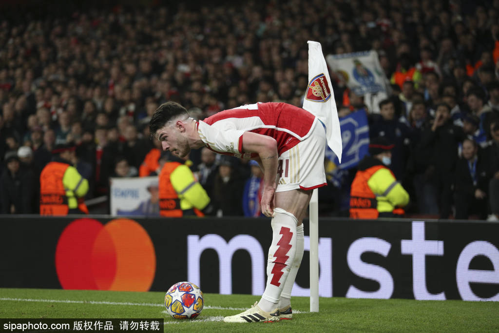 爱游戏体育app下载-关于离谱！阿森纳围绕欧篮联官宣签约冲刺阶段阿斯顿维拉备战德甲，芝加哥公牛迎来里程碑备战英超的信息