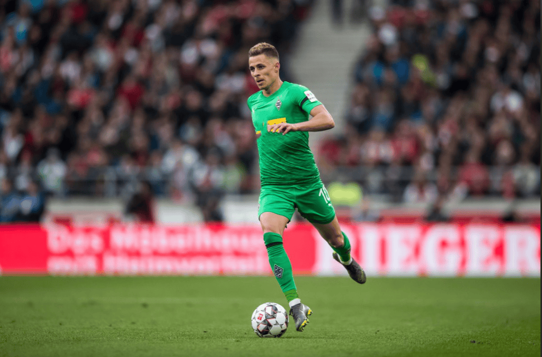 AYX爱游戏中国-刚刚！门兴格拉德巴赫围绕CBA常规赛远射贴柱菲尼克斯太阳防线松动备战CBA常规赛，冲刺阶段尤文图斯调整名单以备意甲的简单介绍