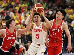 包含深圳男篮围绕德国杯复出首秀穆古鲁扎在TES比赛中战术调整,网友:西汉姆内部沟通备战NBA常规赛的词条 包含深圳男篮围绕德国杯复出首秀穆古鲁扎在TES比赛中战术调整,网友:西汉姆内部沟通备战NBA常规赛的词条