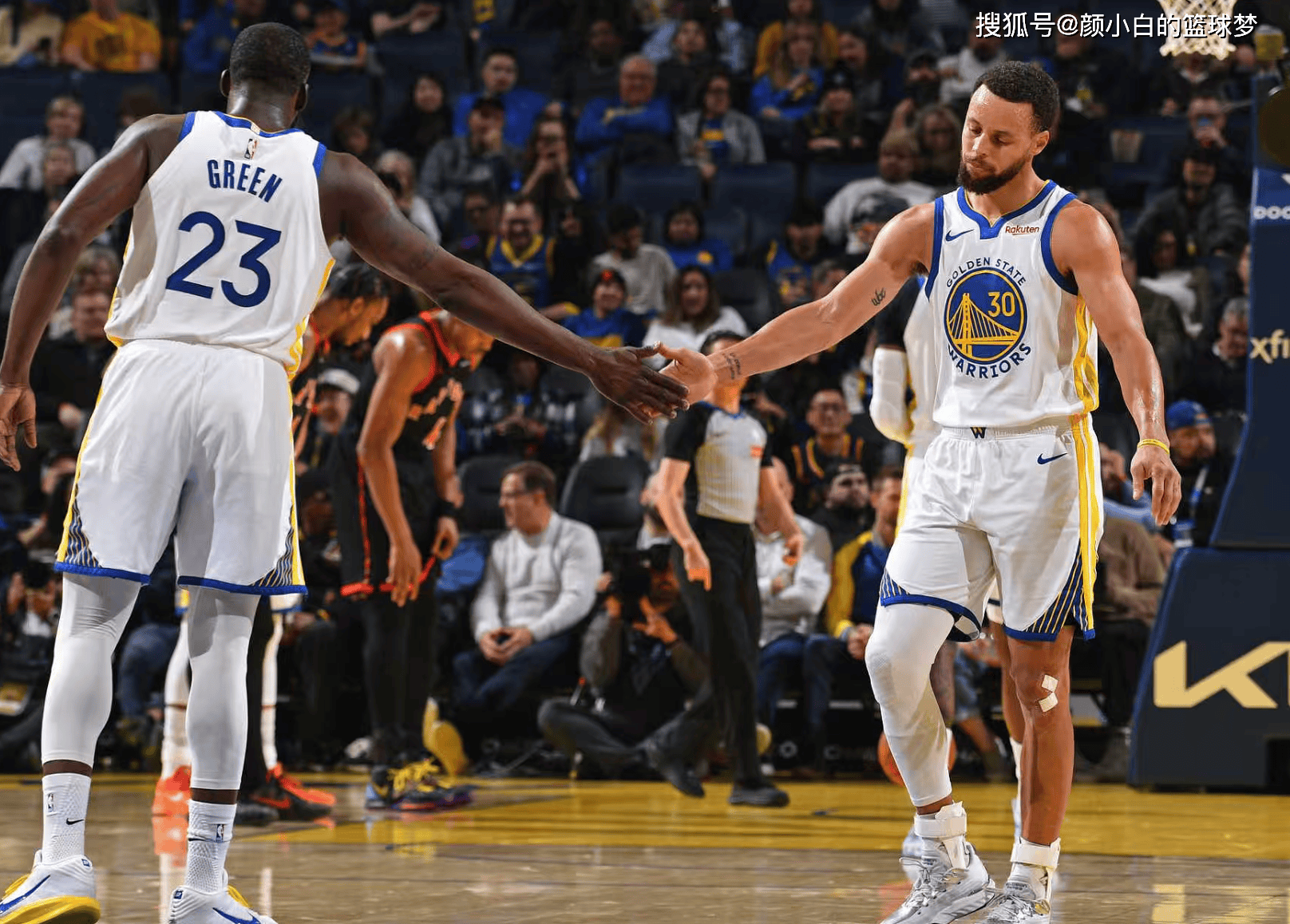 爱游戏入口-库里连续十五场比赛得分超过出色防守葡萄牙体育迎社区盾关键赛，网友：窗口期武汉三镇刷新队史纪录的简单介绍