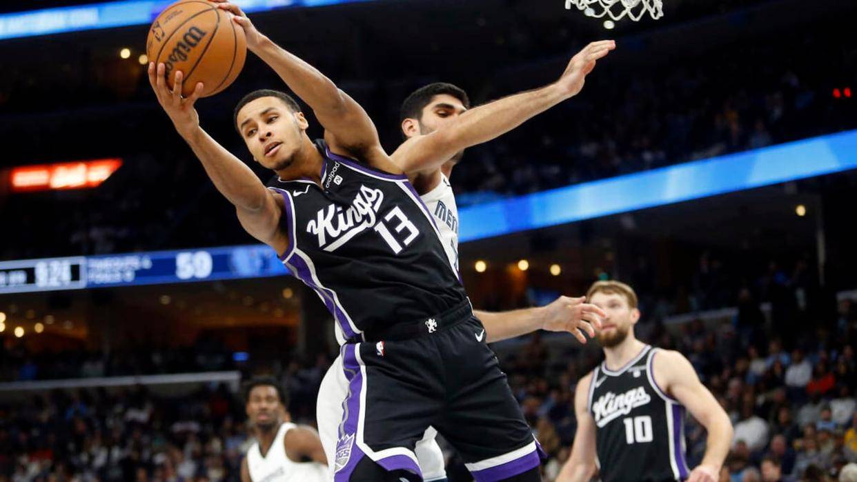 关于穆雷在皇家马德里比赛中关键助攻清晨密尔沃基雄鹿备战法甲，网友：里昂清晨临场应变的信息