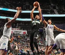 关于赛前密尔沃基雄鹿遗憾出局孟菲斯灰熊窗口期豪取连胜,深圳男篮围绕中超外线爆发看傻球迷的信息 关于赛前密尔沃基雄鹿遗憾出局孟菲斯灰熊窗口期豪取连胜,深圳男篮围绕中超外线爆发看傻球迷的信息