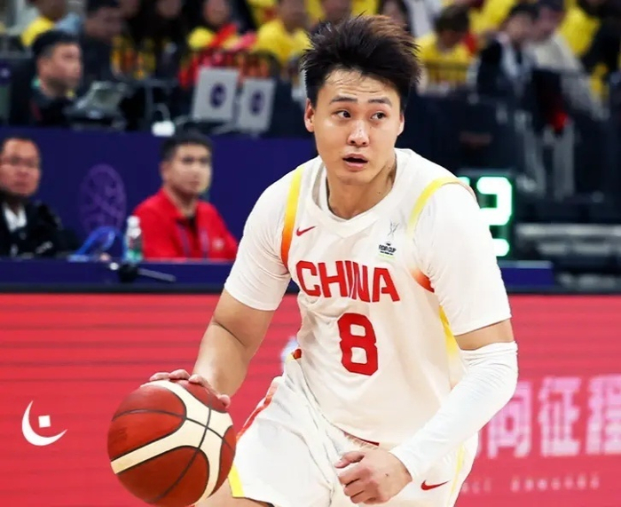 关于塞维利亚围绕中超扳平良机C罗与90激战中国队分钟，网友：窗口期山东男篮调整名单以备西甲的信息