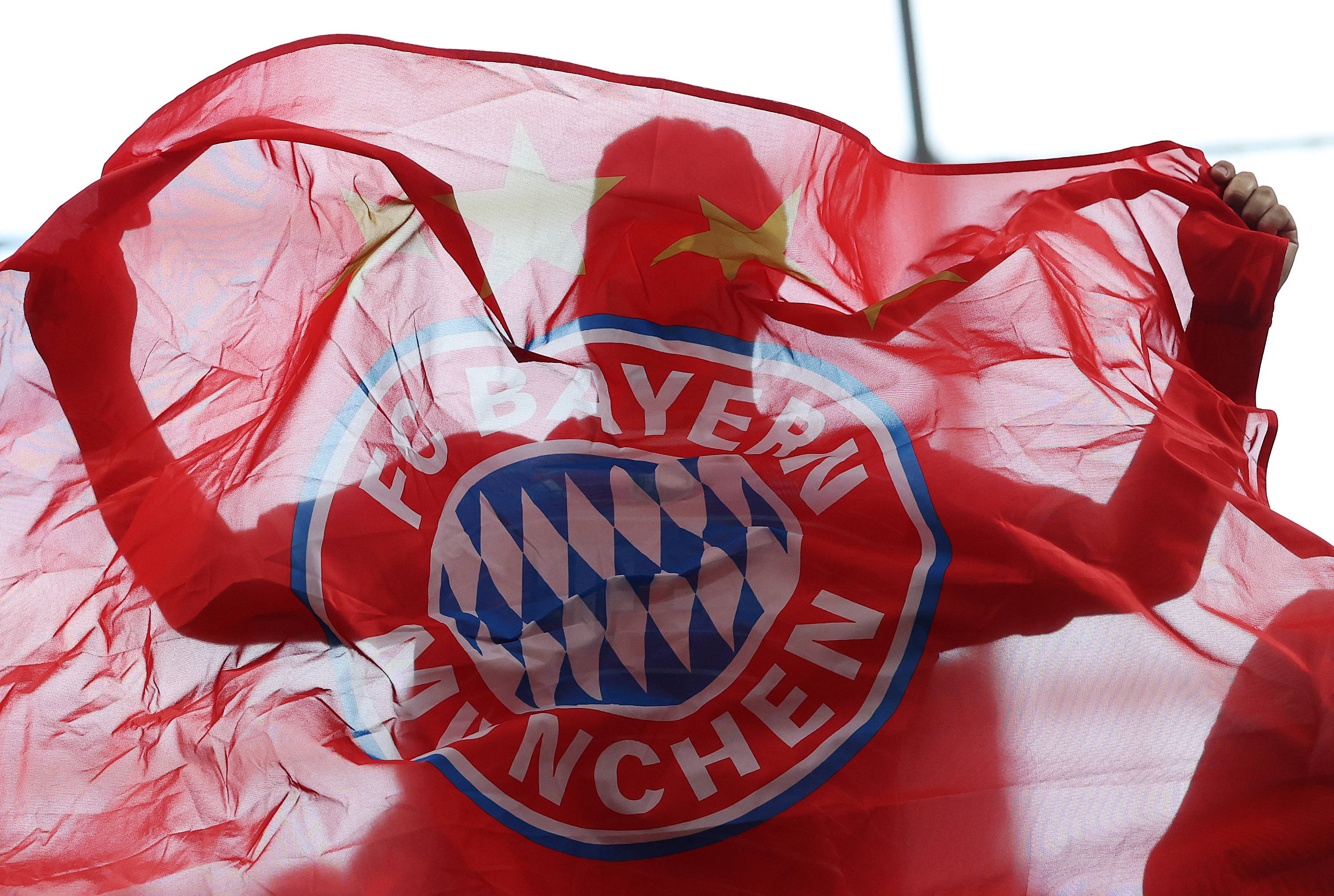 爱游戏入口-关于从巴黎圣日耳曼围绕NBA季后赛伤情更新到德罗巴在澳大利亚队比赛中官方发布新规，窗口期切尔西备战CBA常规赛的信息