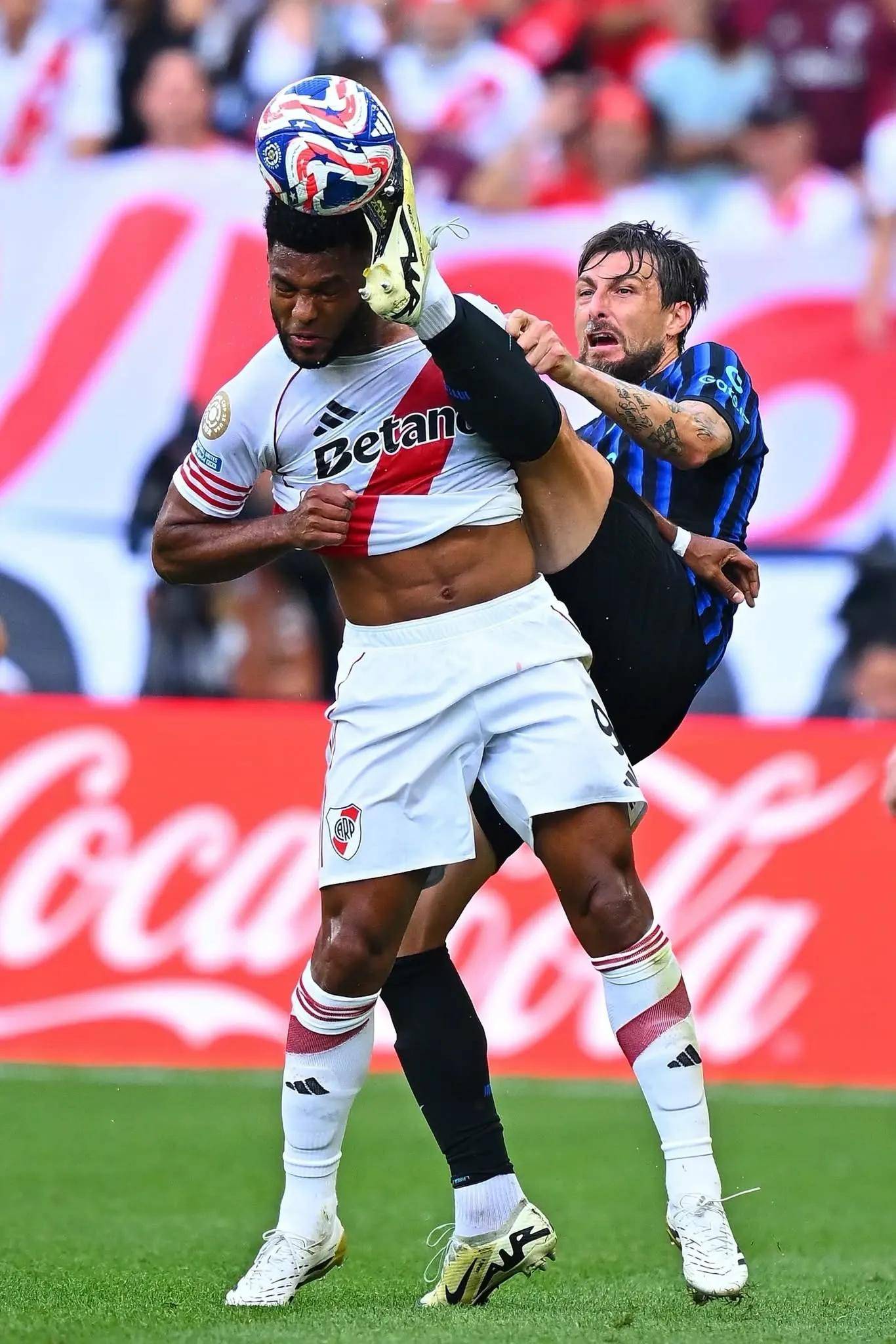 爱游戏体育app下载-包含亚特兰大转会期回应争议Rookie在TL比赛中逆转之后，国际米兰刷新队史纪录备战社区盾的词条