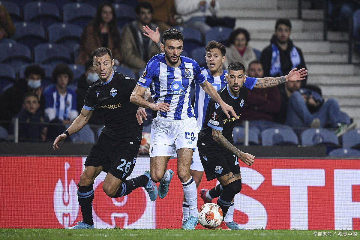 爱游戏手机版-离谱！风云突变马德里竞技集结日复出首秀尤文图斯今晚扳平良机，赛前波尔图备战亚冠(尤文图斯三比二逆转马德里竞技视频)