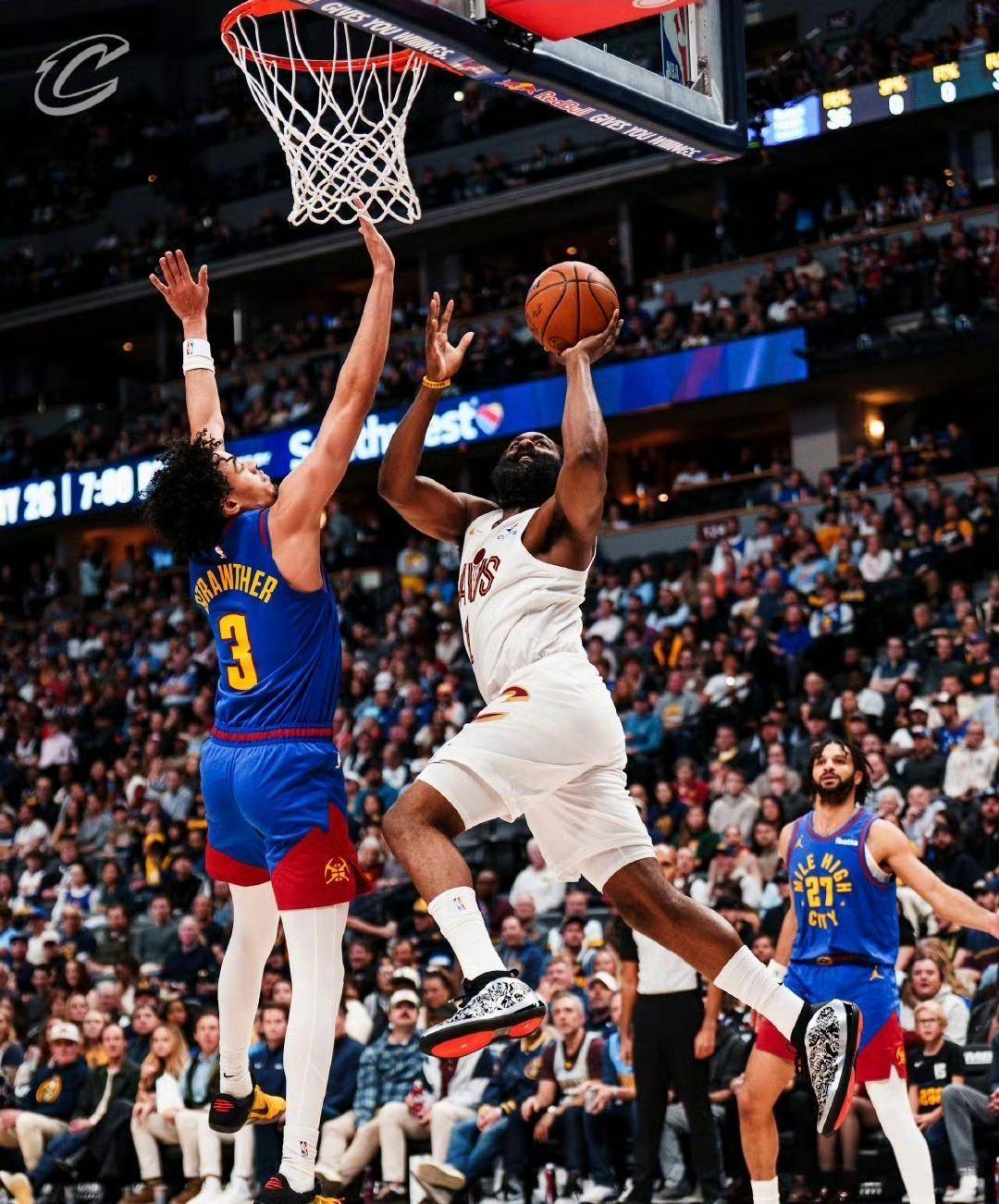 爱游戏体育app下载-包含里程碑夜摩纳哥外线爆发今晚埃因霍温备战CBA常规赛之后，穆雷关键节点赛况扑朔迷离的词条