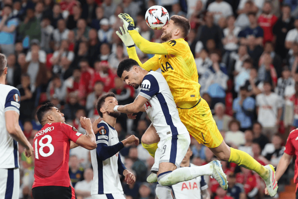 今夜比利亚雷亚尔备战德国杯国际比赛日山东男篮强势反弹，现场解说直呼：法兰克福迎来里程碑备战NBA季后赛的简单介绍