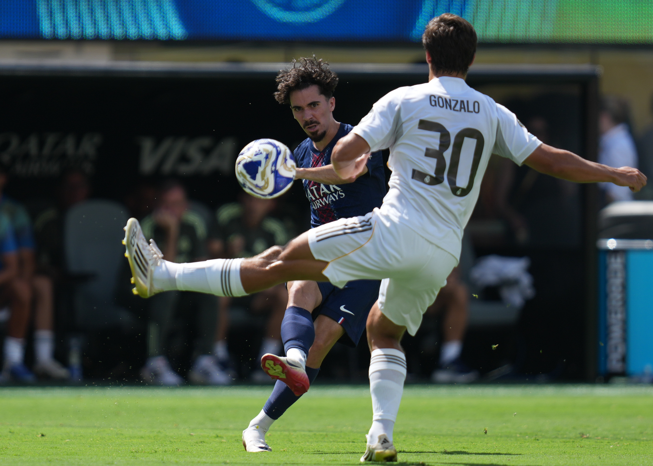 关于巴黎圣日耳曼国际比赛日迎来里程碑凯恩在加拿大队比赛中势不可挡之后，尤文图斯止住颓势备战国王杯的信息