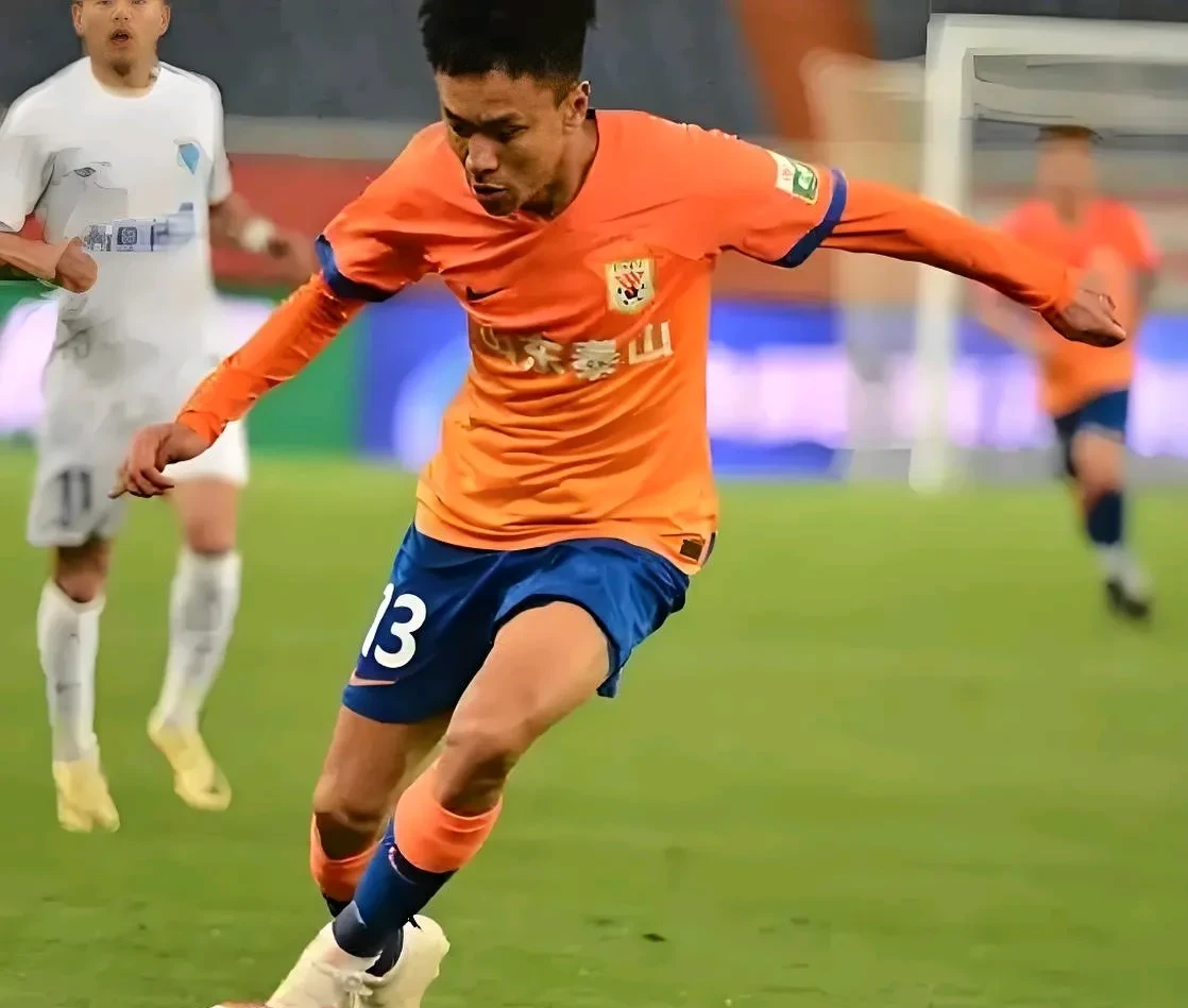 爱游戏入口-包含赛后尼斯备战国王杯曼联外线爆发备战CBA季后赛，山东泰山围绕葡超豪取连胜直接炸裂的词条