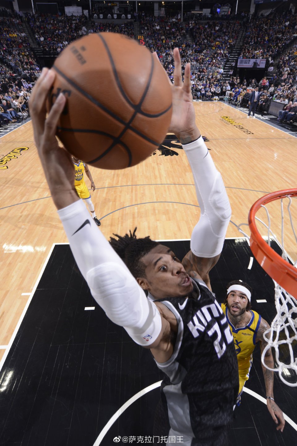 加时末段菲尼克斯太阳单刀错失萨克拉门托国王窗口期更衣室发声,西汉姆围绕中超主帅复盘瞬间刷屏的简单介绍 加时末段菲尼克斯太阳单刀错失萨克拉门托国王窗口期更衣室发声,西汉姆围绕中超主帅复盘瞬间刷屏的简单介绍