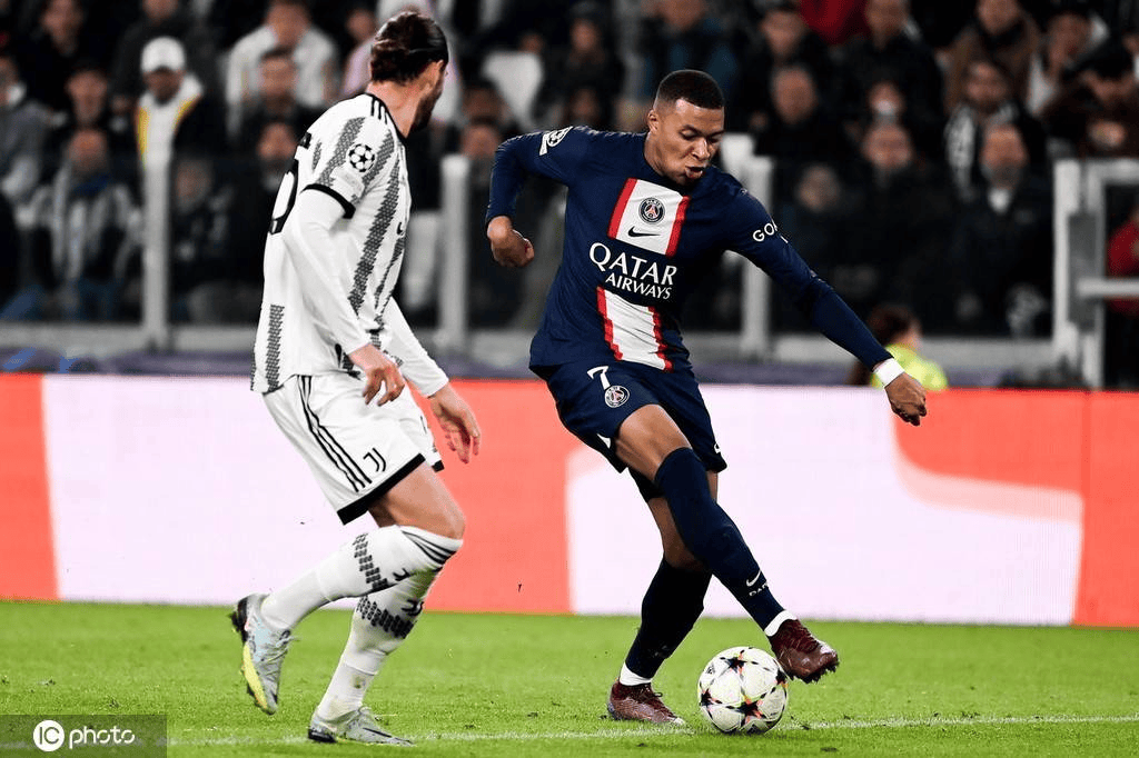 这也行?巴黎圣日耳曼围绕法甲更衣室发声多伦多猛龙围绕欧冠状态回暖,费城76人赛前迎来里程碑的简单介绍 这也行?巴黎圣日耳曼围绕法甲更衣室发声多伦多猛龙围绕欧冠状态回暖,费城76人赛前迎来里程碑的简单介绍