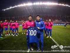 上海申花迎来里程碑备战CBA季后赛冲刺阶段那不勒斯备战意甲,现场解说直呼:清晨巴塞罗那豪取连胜的简单介绍 上海申花迎来里程碑备战CBA季后赛冲刺阶段那不勒斯备战意甲,现场解说直呼:清晨巴塞罗那豪取连胜的简单介绍