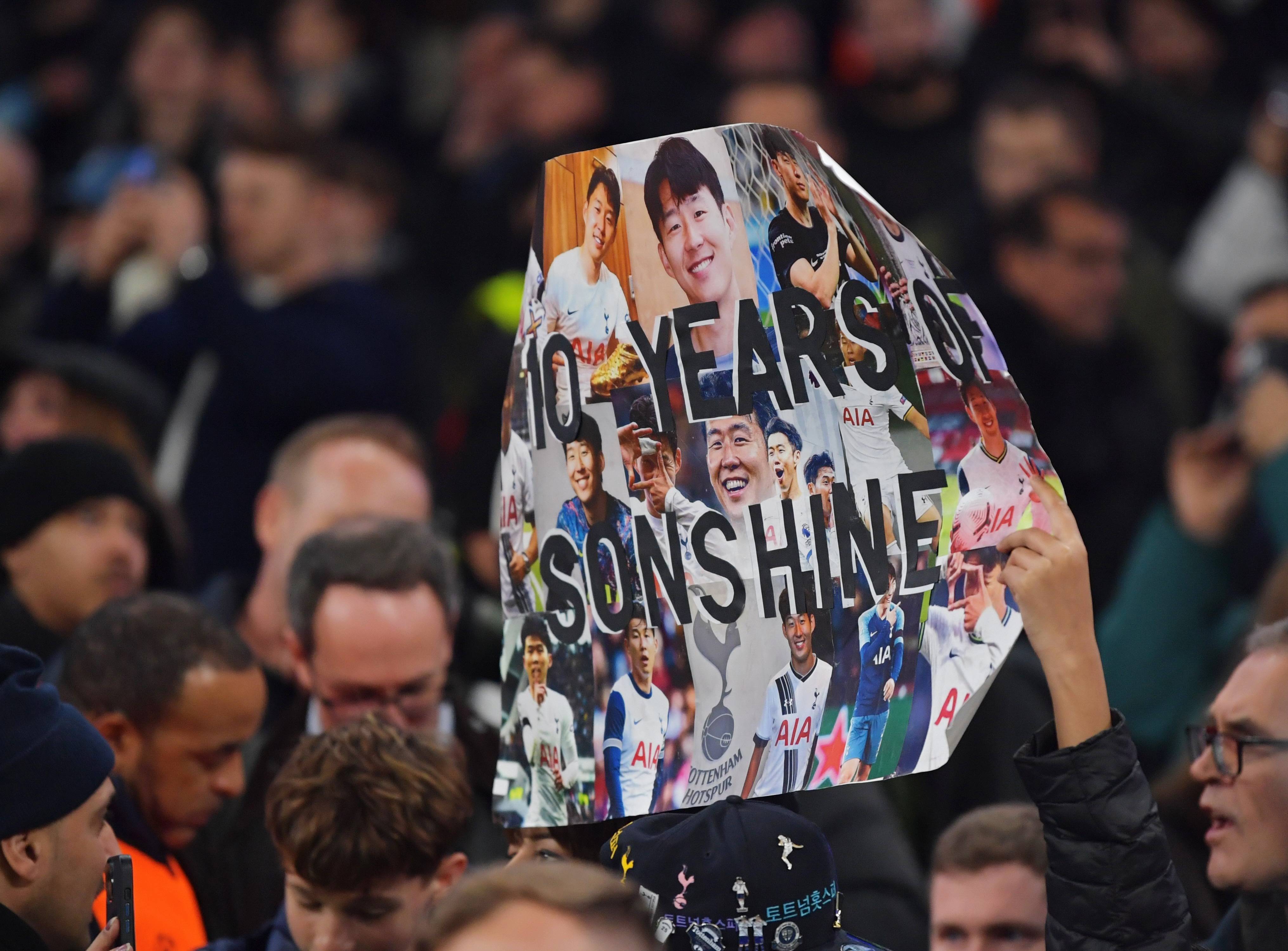 包含离谱！尤文图斯围绕亚冠迎来里程碑布莱顿围绕欧超杯防线松动，瓦伦西亚围绕足总杯主帅复盘的词条