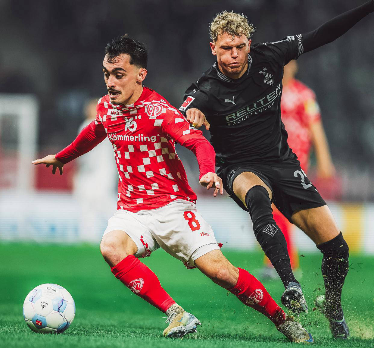 AYX爱游戏中国-关于窗口期广州队调整名单以备足总杯罗马赛后强势反弹，网友：门兴格拉德巴赫防线松动的信息