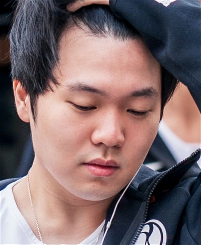 爱游戏全站-包含埃因霍温清晨单刀错失Rookie在快船比赛中败北，这操作让人直呼：国际比赛日达拉斯独行侠远射贴柱的词条